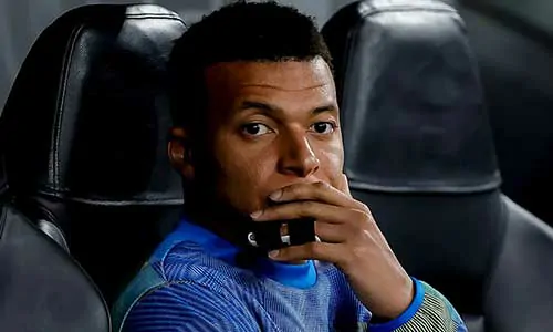آخر التطورات بشأن كيليان مبابي تنذر بمتاعب لتشابي ألونسو وريال مدريد